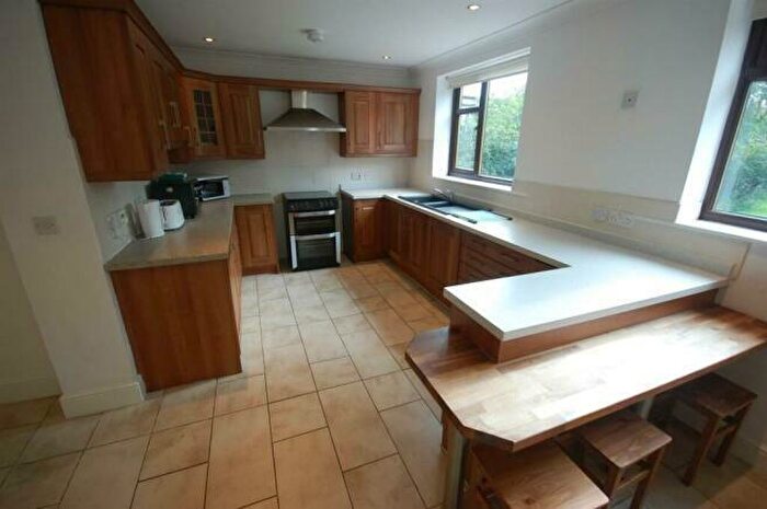 6 Bedroom Private Halls To Rent In Larches Road, Durham, DH1