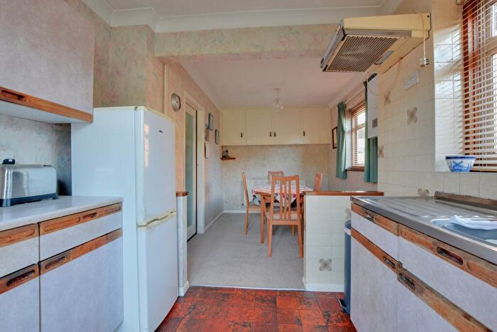2 Bedroom Semi-Detached Bungalow For Sale In Wentworth Meadows, Maldon, Essex, CM9