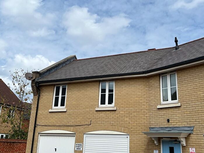 1 Bedroom Flat For Sale In Monarch Way, Ilford, IG2