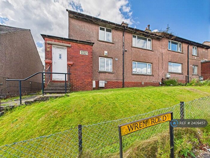 2 Bedroom Flat To Rent In Wren Road, Greenock, PA16