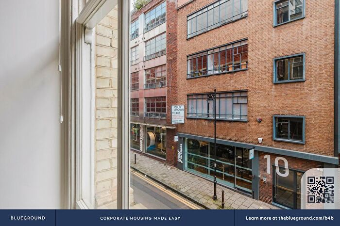 2 Bedroom Flat To Rent In Clerkenwell, London, EC1V