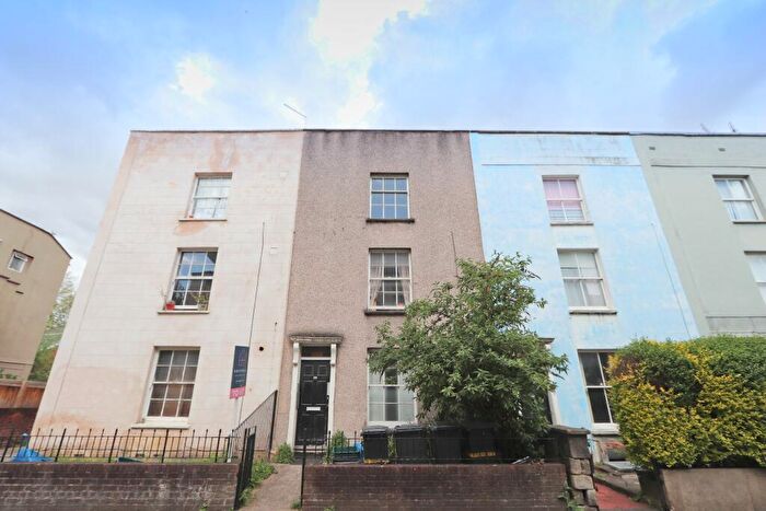 1 Bedroom Flat To Rent In Bath Buildings, Bristol, BS6