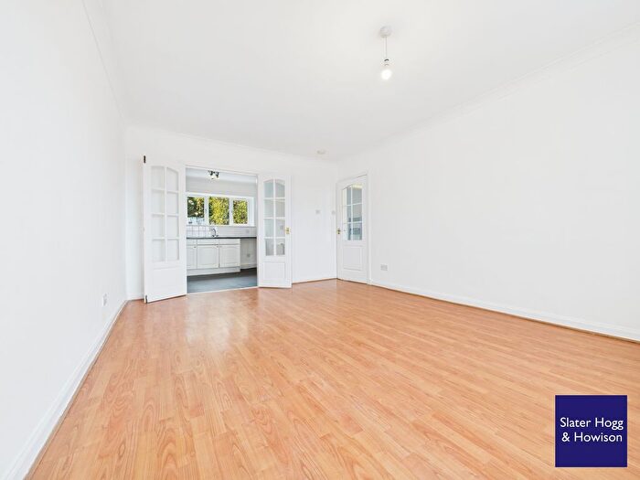 2 Bedroom Flat To Rent In Divernia Way, Glasgow, G78