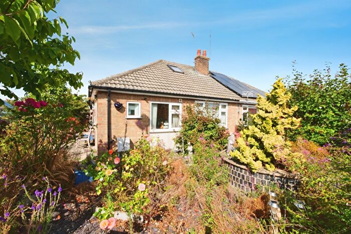 3 Bedroom Semi-Detached Bungalow For Sale In Linley Avenue, Haxby, York, YO32