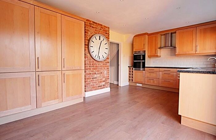 3 Bedroom Semi-Detached House To Rent In Holmesdale, Waltham Cross, Hertfordshire, EN8
