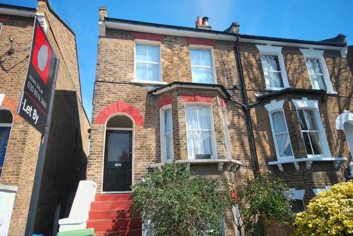 1 Bedroom Flat To Rent In Tyrrell Road, SE22