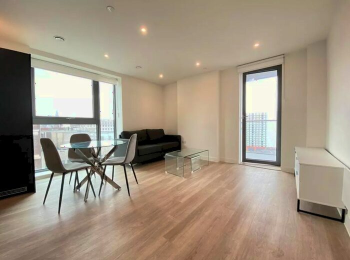 1 Bedroom Flat To Rent In New Kings Head Yard, Salford, M3