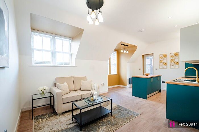 2 Bedroom Flat To Rent In Crompton Street, Bury, BL9