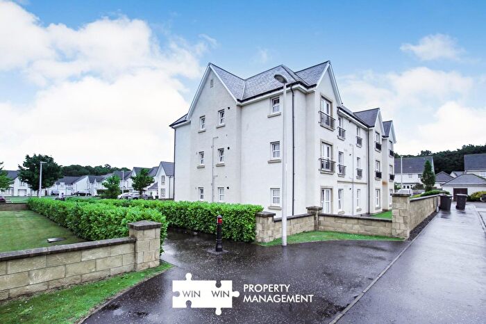 2 Bedroom Flat To Rent In H College Medway, Eskbank, Dalkeith, EH22