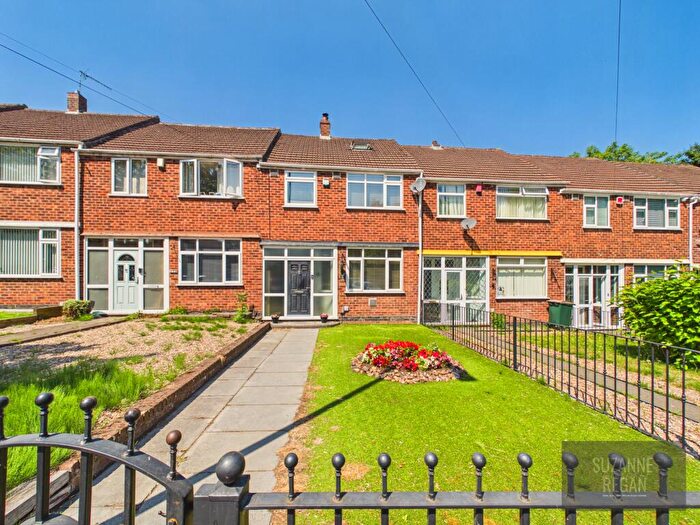 4 Bedroom Terraced House For Sale In Clifford Bridge Road, Binley, Coventry, CV3