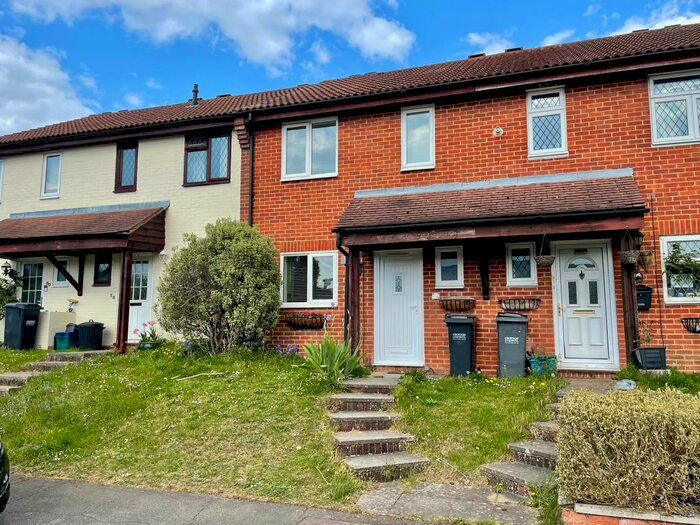 3 Bedroom Terraced House To Rent In Aveling Close, Purley, Purley, CR8