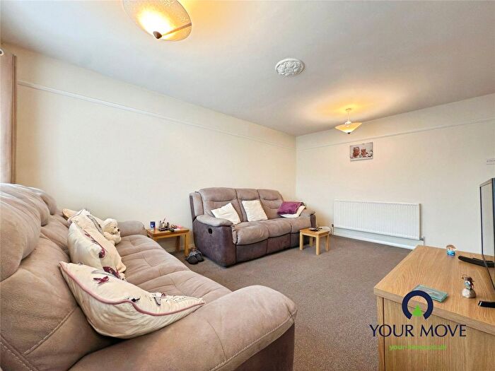 2 Bedroom Bungalow For Sale In Violet Avenue, Ramsgate, Kent, CT12