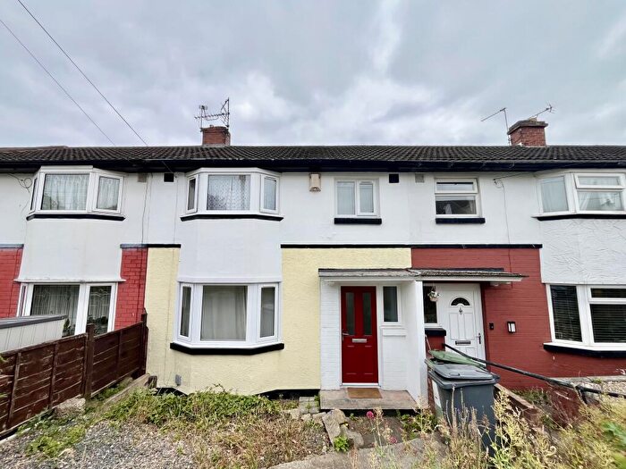 3 Bedroom House To Rent In Burley Wood Crescent, Leeds, LS4