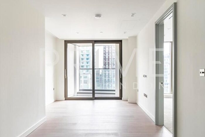 1 Bedroom Flat For Sale In Westmark Tower, West End Gate, London, W2