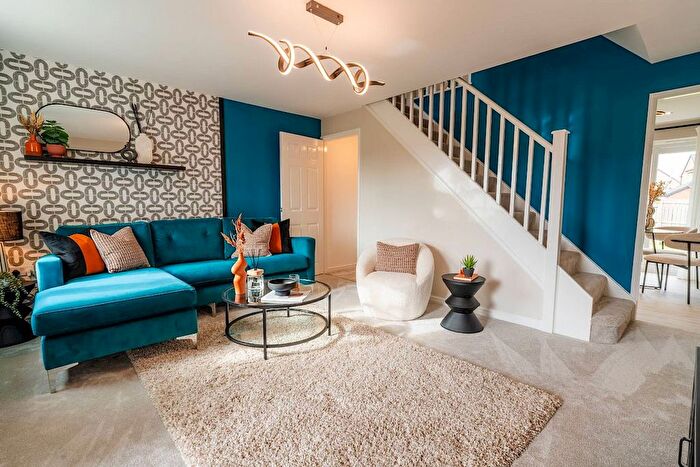 3 Bedroom Detached House For Sale In "Kilkenny" At Oak Tree Crescent, Knottingley, WF11