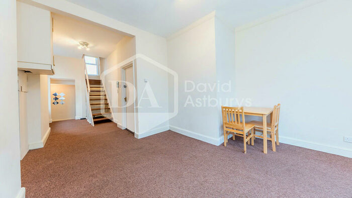 1 Bedroom Apartment To Rent In High Road, North Finchley, London, N12