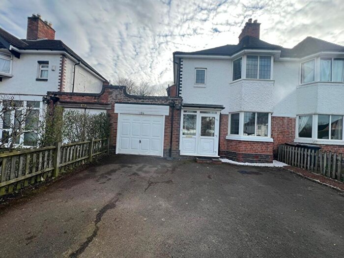 3 Bedroom Semi Detached House To Rent In Longmore Road, Shirley, B90