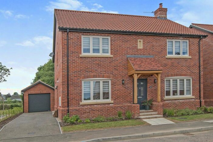 4 Bedroom Detached House For Sale In Aegel Gardens, Aylsham, Norwich, NR11