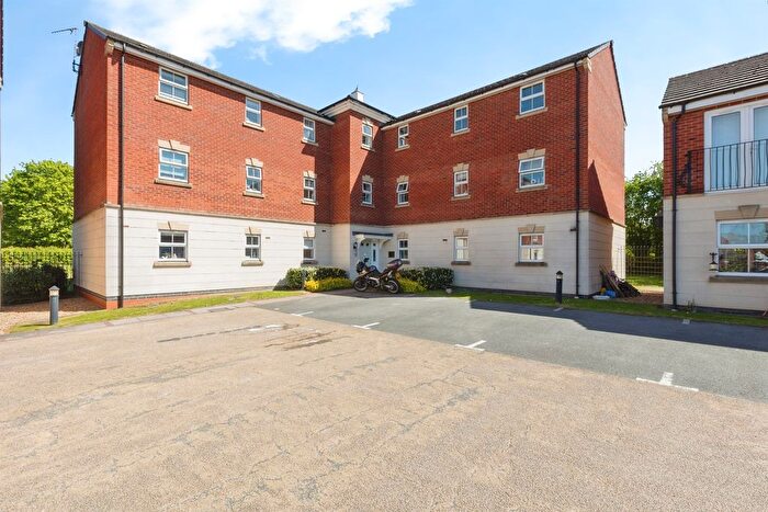 2 Bedroom Flat For Sale In Loughland Close, Blaby, Leicester, LE8