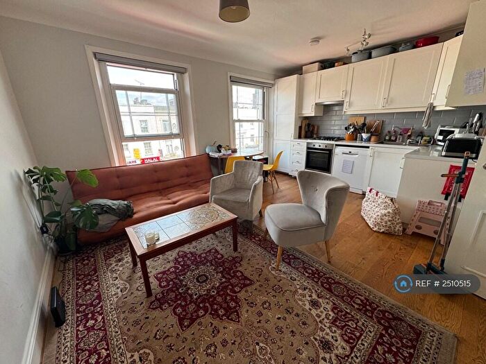 4 Bedroom Flat To Rent In New Cross Road, London, SE14