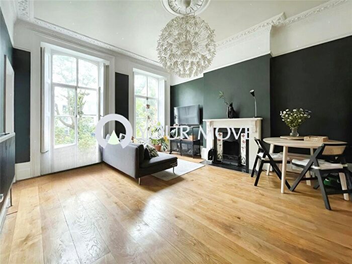 2 Bedroom Flat To Rent In Stratheden Road, London, SE3