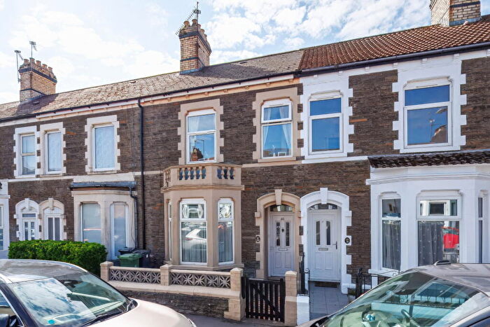 4 Bedroom Terraced House For Sale In Redlaver Street, Cardiff, CF11