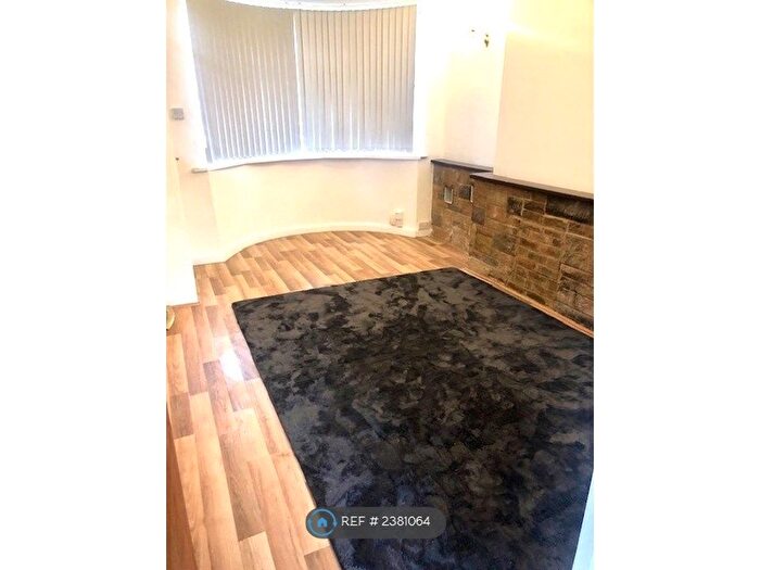 2 Bedroom Semi-Detached House To Rent In Jean Drive, Leicester, LE4