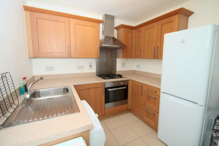 1 Bedroom Apartment To Rent In Carfax House, SE20