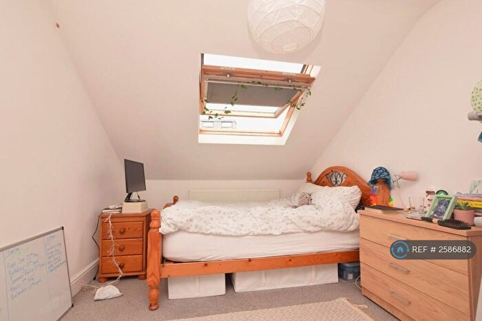 6 Bedroom Detached House To Rent In Manor Road, Fishponds, Bristol, BS16