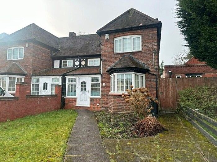 3 Bedroom Semi-Detached House To Rent In Ravenshaw Road, Birmingham, B16