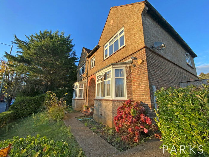 2 Bedroom Apartment To Rent In Old Shoreham Road, Brighton, East Sussex, BN3