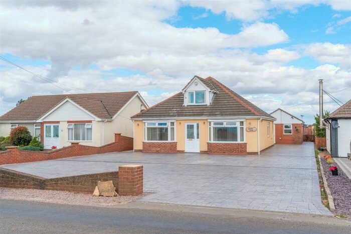 3 Bedroom Detached Bungalow For Sale In Ralphs Lane, Frampton West, Boston, PE20