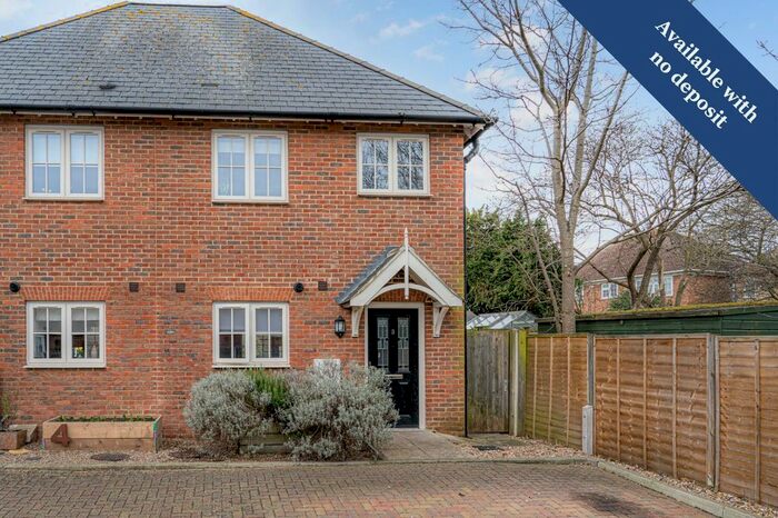 2 Bedroom End Of Terrace House To Rent In Vicarage Gardens, Whitstable, CT5