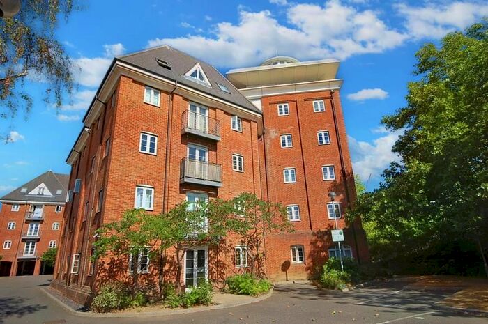 2 Bedroom Flat To Rent In Hardie's Point, Colchester, CO2