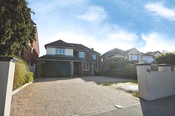 6 Bedroom Detached House For Sale In Laindon Road, Billericay, CM12