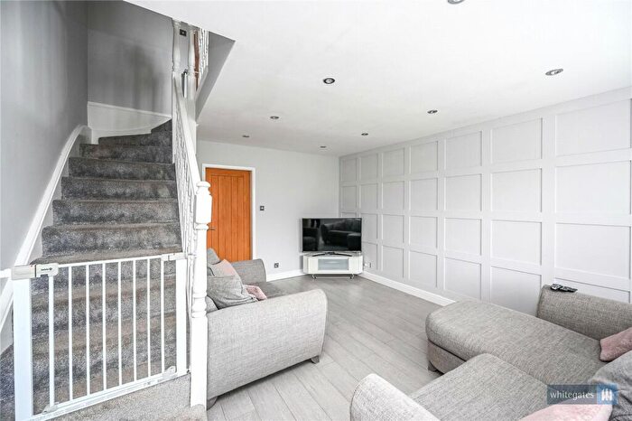 2 Bedroom Semi-Detached House For Sale In Fulford Close, Liverpool, Merseyside, L12