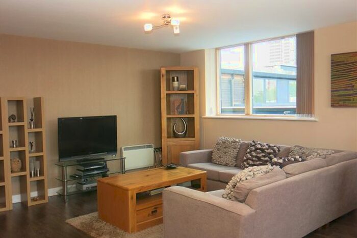 3 Bedroom Flat To Rent In Voyager, Sherborne Street, Birmingham, B16