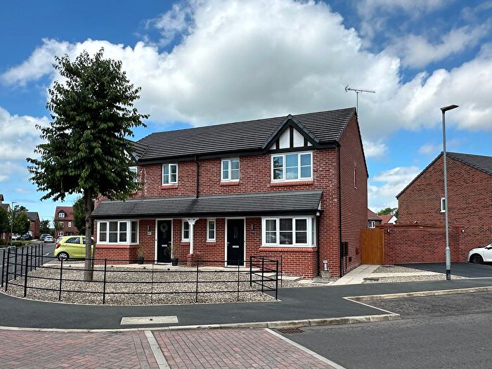 3 Bedroom Semi-Detached House For Sale In Carsington Water, Great Sankey, Warrington, WA5