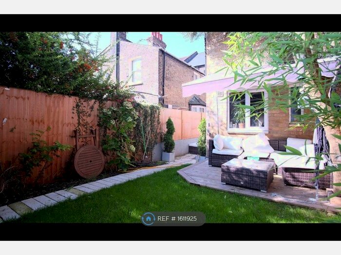 2 Bedroom Flat To Rent In Adley Street, London, E5