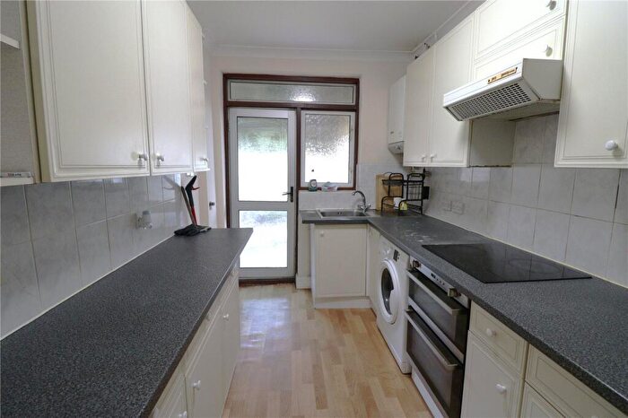 3 Bedroom Semi-Detached House To Rent In Kenton Road, Harrow, HA3