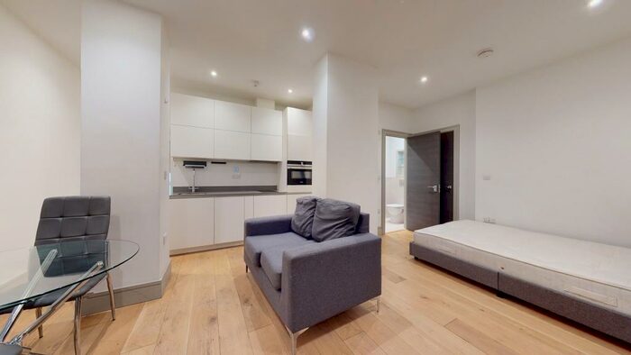 Studio To Rent In Lawrence Road, N15