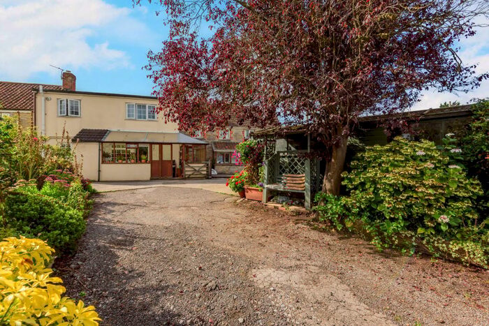 3 Bedroom Terraced House For Sale In Main Street, Walton, BA16