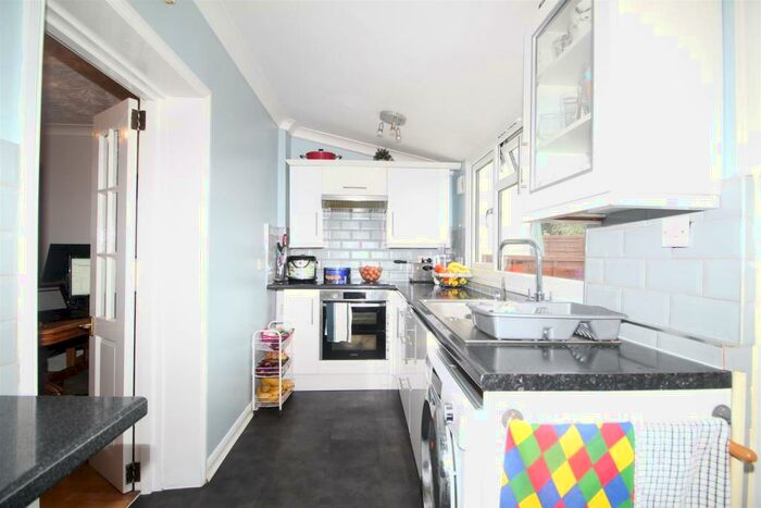 3 Bedroom House To Rent In Albany Park Avenue, Enfield, EN3