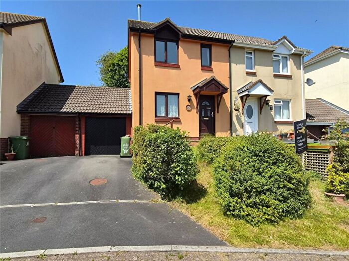 2 Bedroom Semi-Detached House For Sale In Holwill Drive, Torrington, Devon, EX38