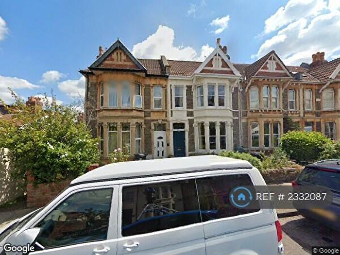 5 Bedroom End Of Terrace House To Rent In Russell Road, Bristol, BS6