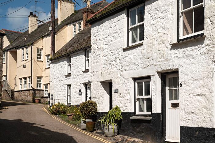 3 Bedroom Cottage To Rent In Fore Street, Mousehole, TR19