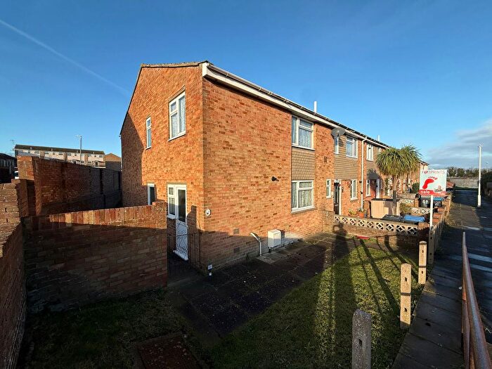 4 Bedroom End Terrace House For Sale In Bedford Square, Stirling Way, Ramsgate, CT12