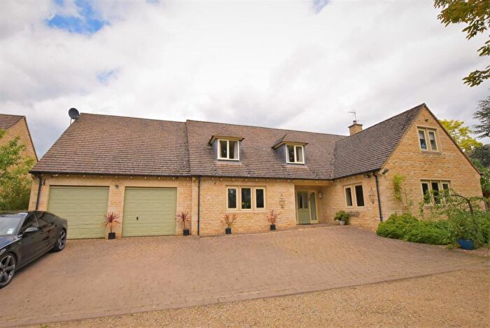 4 Bedroom Detached House To Rent In Essendine Road, Ryhall, Stamford, PE9