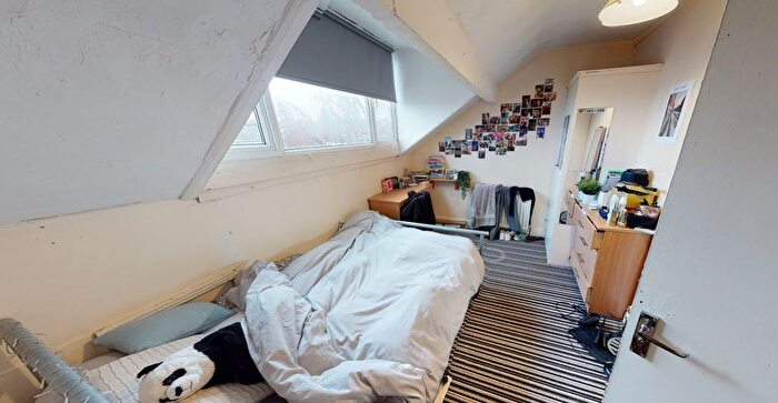 3 Bedroom Terraced House To Rent In Royal Park Avenue, Leeds, West Yorkshire, LS6