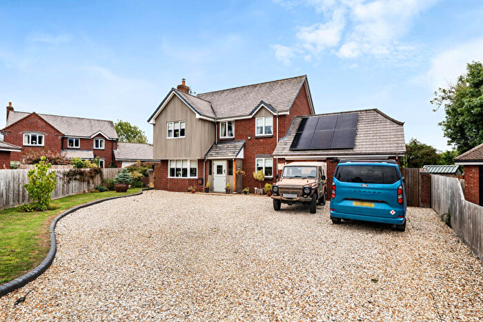 4 Bedroom Detached House For Sale In The Paddocks Presteigne, LD8